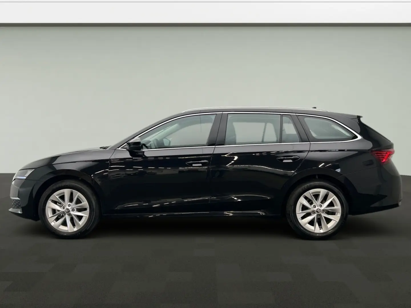 Octavia Combi 2.0 TDI Selection DSG Pano LED Vir