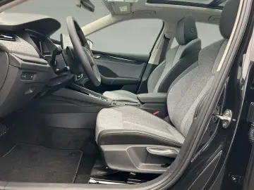 Octavia Combi 2.0 TDI Selection DSG Pano LED Vir