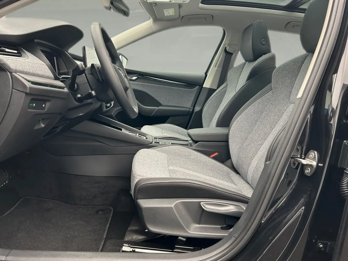 Octavia Combi 2.0 TDI Selection DSG Pano LED Vir