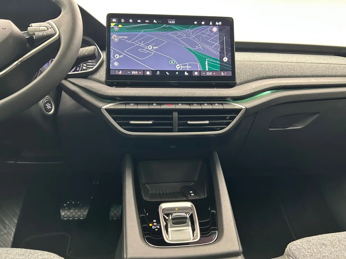 Octavia Combi 2.0 TDI Selection DSG Pano LED Vir