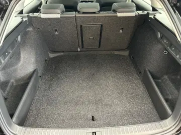 Octavia Combi 2.0 TDI Selection DSG Pano LED Vir