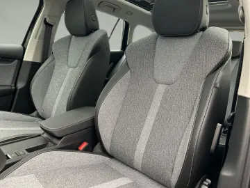 Octavia Combi 2.0 TDI Selection DSG Pano LED Vir