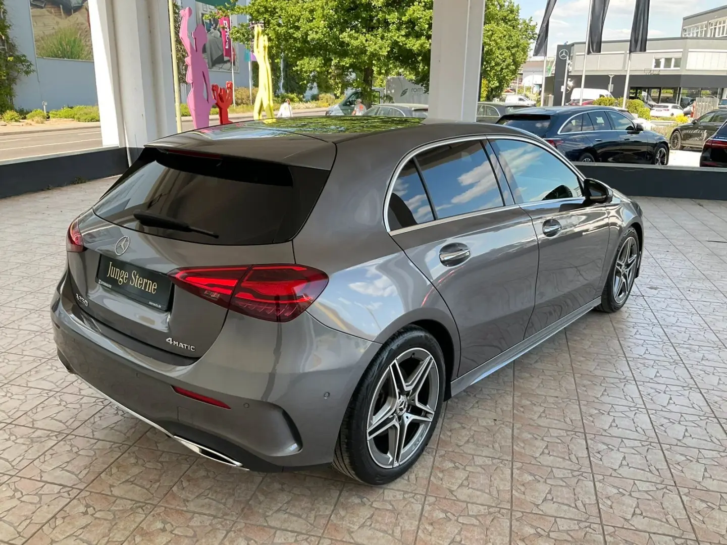 A 250 4M AMG Line/Standhzg./Pano-Dach/Distronic