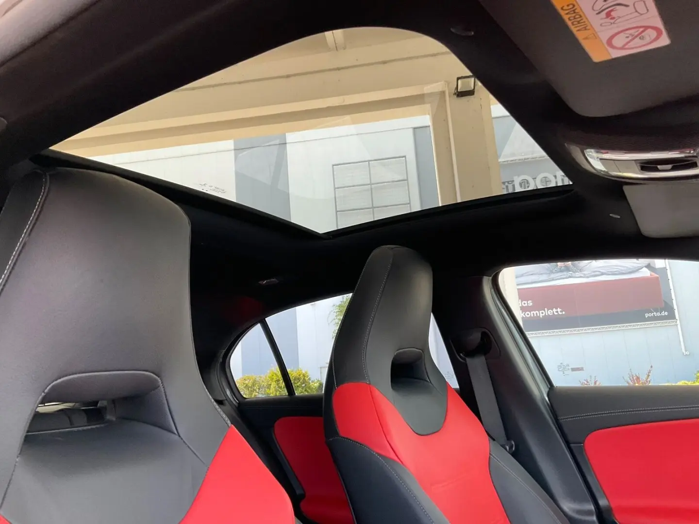 A 250 4M AMG Line/Standhzg./Pano-Dach/Distronic
