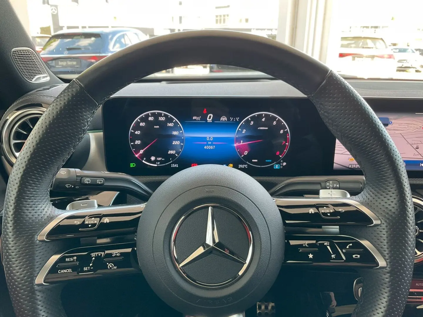 A 250 4M AMG Line/Standhzg./Pano-Dach/Distronic
