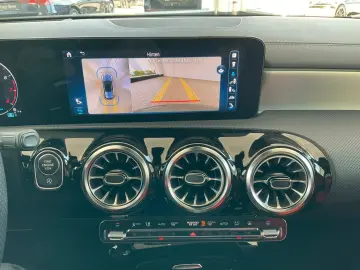 A 250 4M AMG Line/Standhzg./Pano-Dach/Distronic