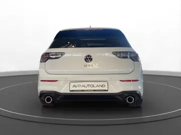 Golf VIII GTI 2.0 TSI DSG | PANO | NAVI | ACC |