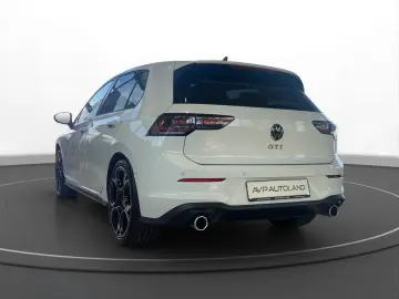 Golf VIII GTI 2.0 TSI DSG | PANO | NAVI | ACC |