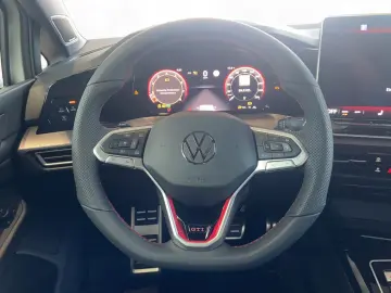 Golf VIII GTI 2.0 TSI DSG | PANO | NAVI | ACC |