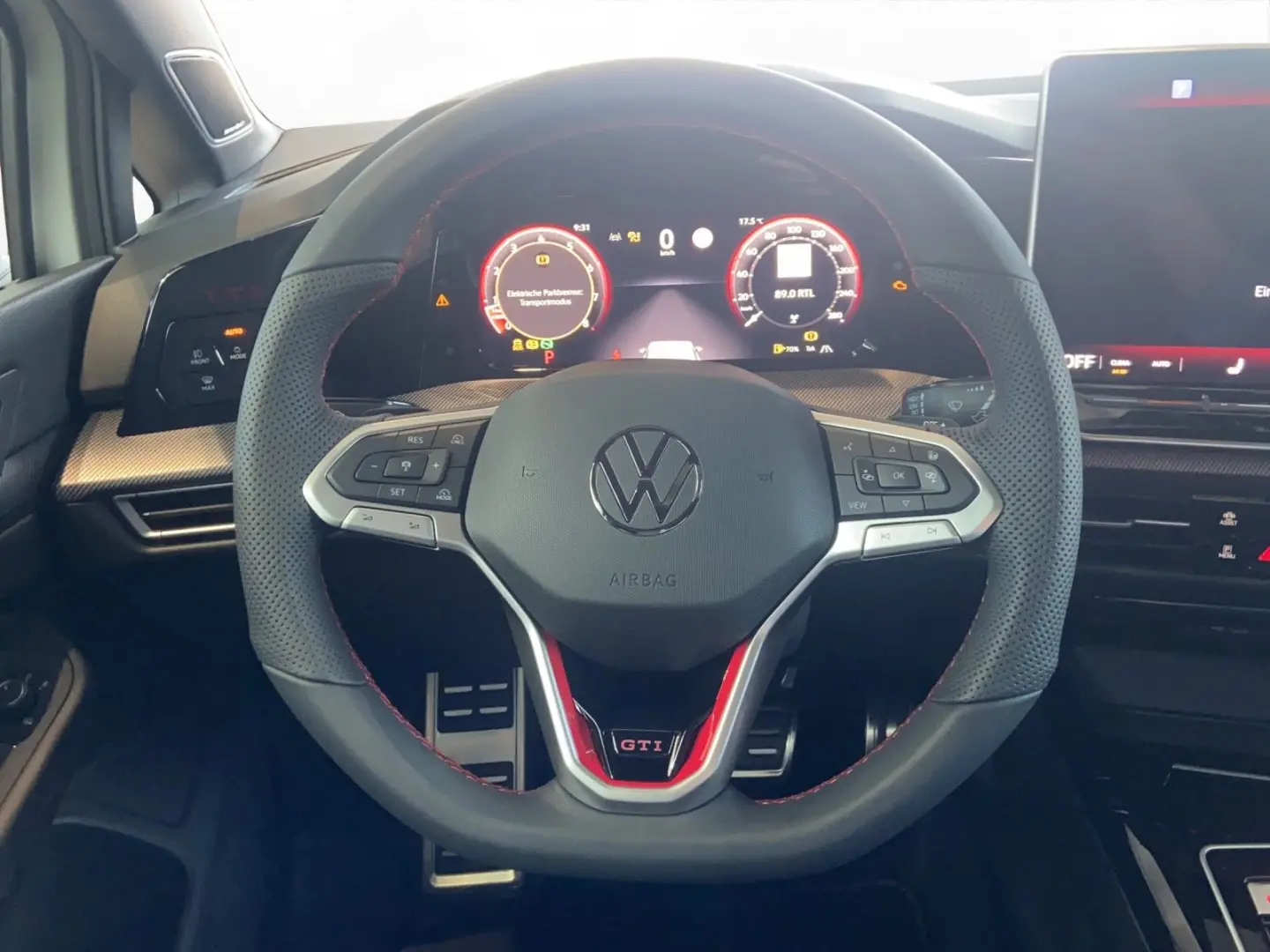 Golf VIII GTI 2.0 TSI DSG | PANO | NAVI | ACC |
