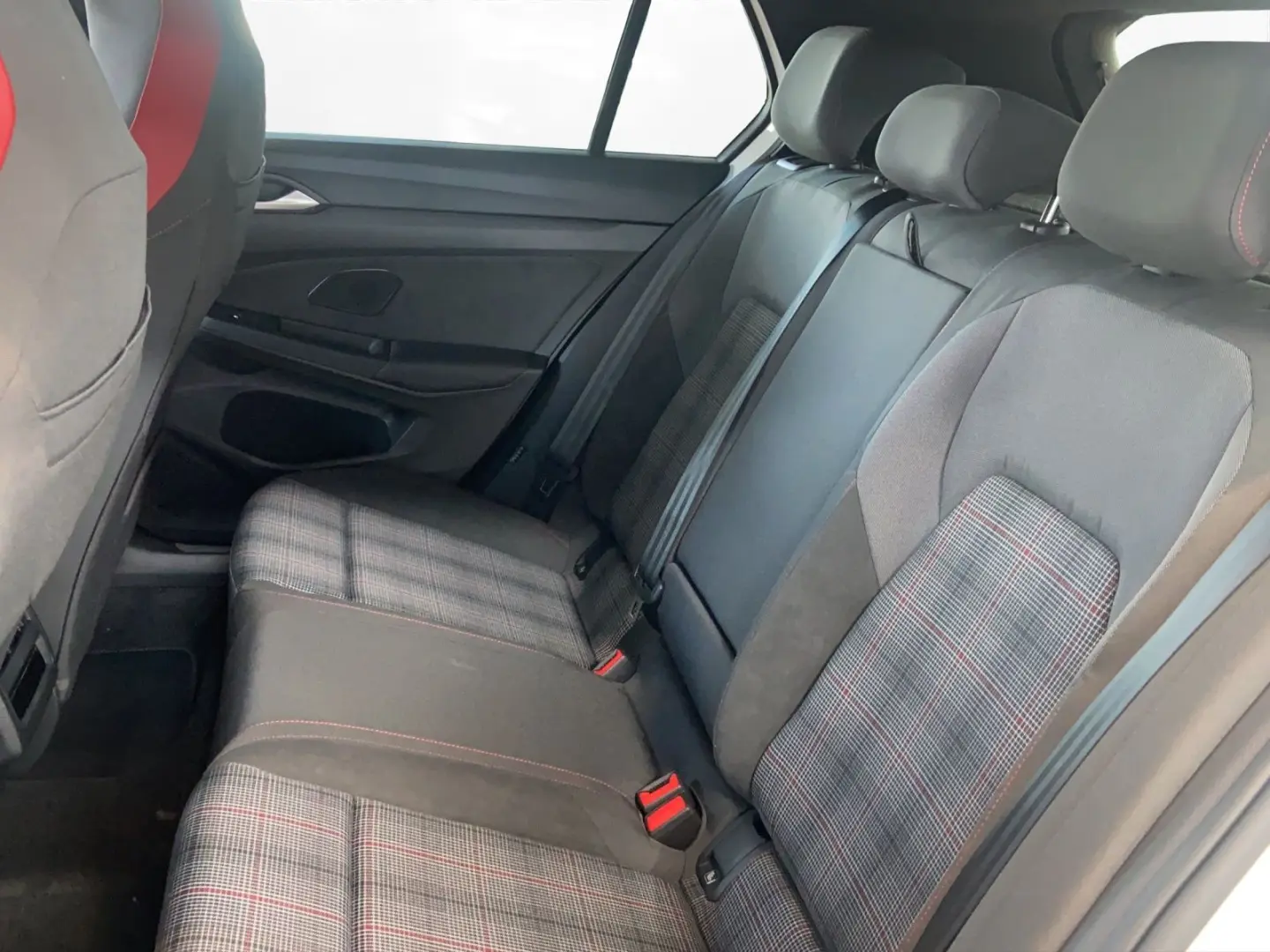Golf VIII GTI 2.0 TSI DSG | PANO | NAVI | ACC |