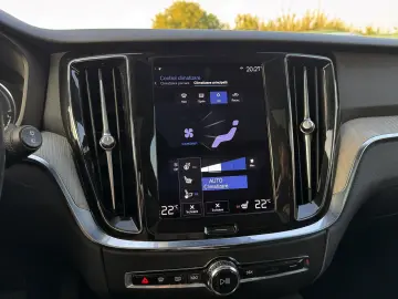 Volvo V60 T6 AWD Recharge Geartronic Inscription