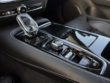 Volvo V60 T6 AWD Recharge Geartronic Inscription