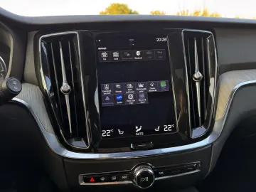 Volvo V60 T6 AWD Recharge Geartronic Inscription