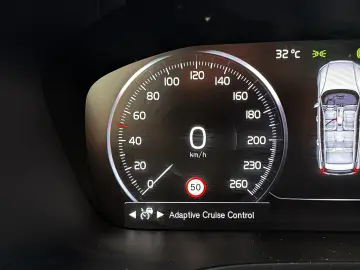 Volvo V60 T6 AWD Recharge Geartronic Inscription