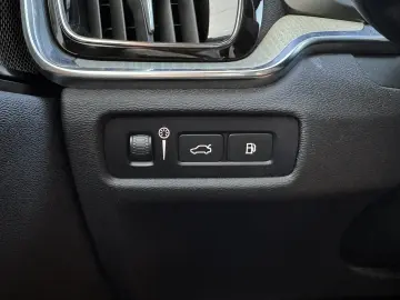 Volvo V60 T6 AWD Recharge Geartronic Inscription