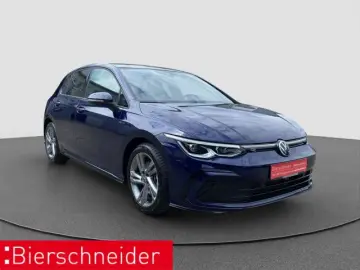Golf 8 2.0 TSI DSG 4Mo. R-Line MATRIX PANO STAND