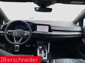 Golf 8 2.0 TSI DSG 4Mo. R-Line MATRIX PANO STAND