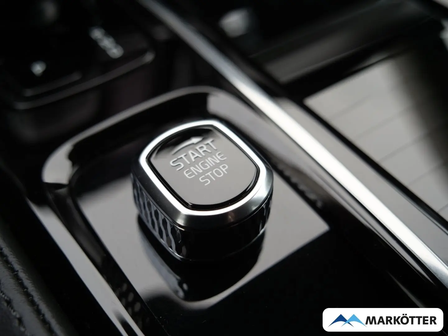 V90 T6 AWD Recharge Plus Dark STHZ/360CAM/BLIS
