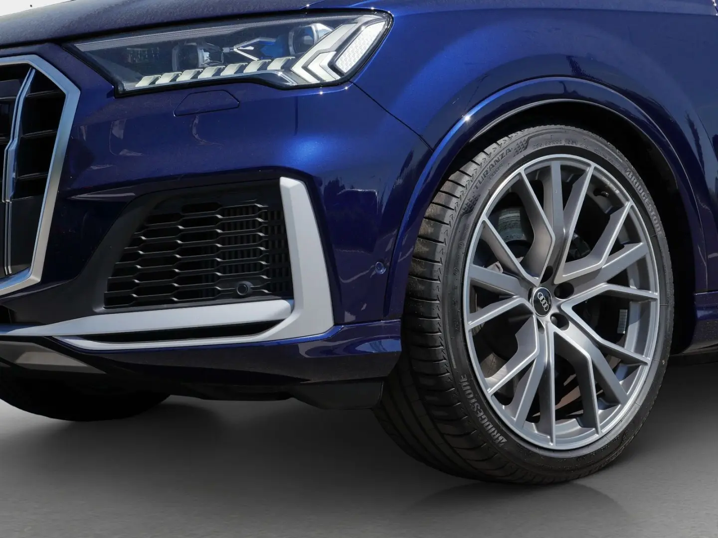 SQ7 TFSI 22Z*Matrix*HuD*B&O*Standh.*Luft*Tour*