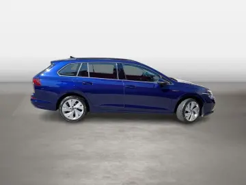 Golf 8 Variant Style 2.0 TSI DSG Standheizung