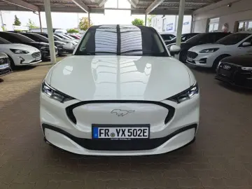 Mustang Mach-E AWD White Edition+Techn.-Paket 2