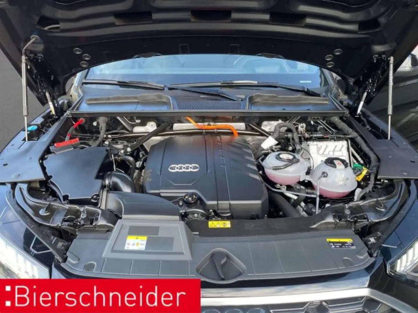 Q5 55 TFSI e qu 2x S-Line 19 AHK MATRIX LUFT HuD