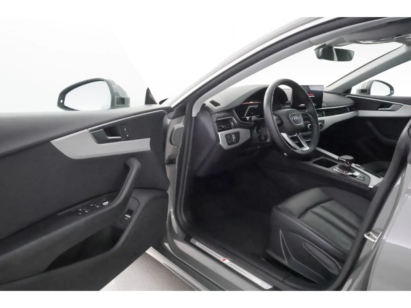 A5 40TFSI Sb S-tronic S-line+LED+NAVI+VIRTUAL