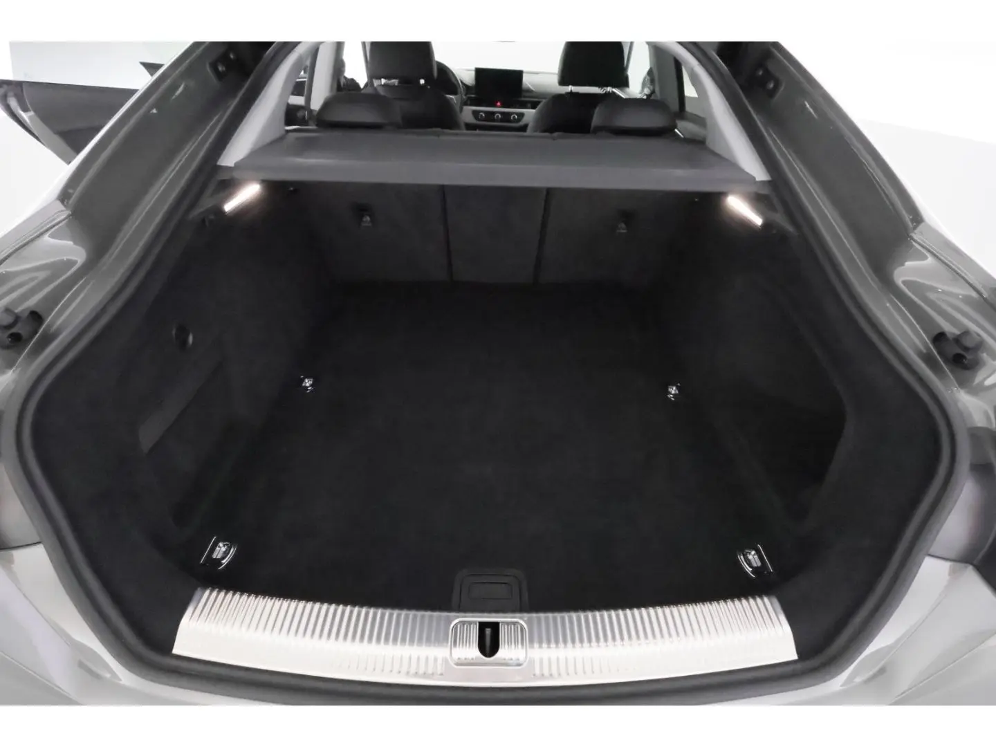A5 40TFSI Sb S-tronic S-line+LED+NAVI+VIRTUAL