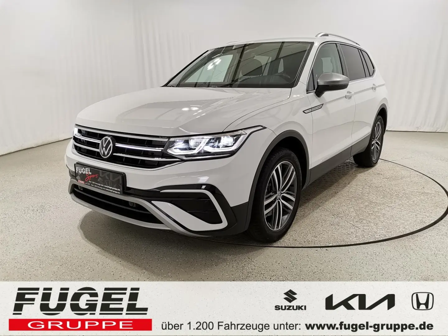 Tiguan Allspace 2.0 TDI Elegance 4Motion AHK|Mat