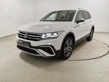 Tiguan Allspace 2.0 TDI Elegance 4Motion AHK|Mat