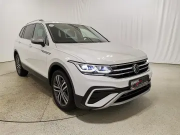 Tiguan Allspace 2.0 TDI Elegance 4Motion AHK|Mat