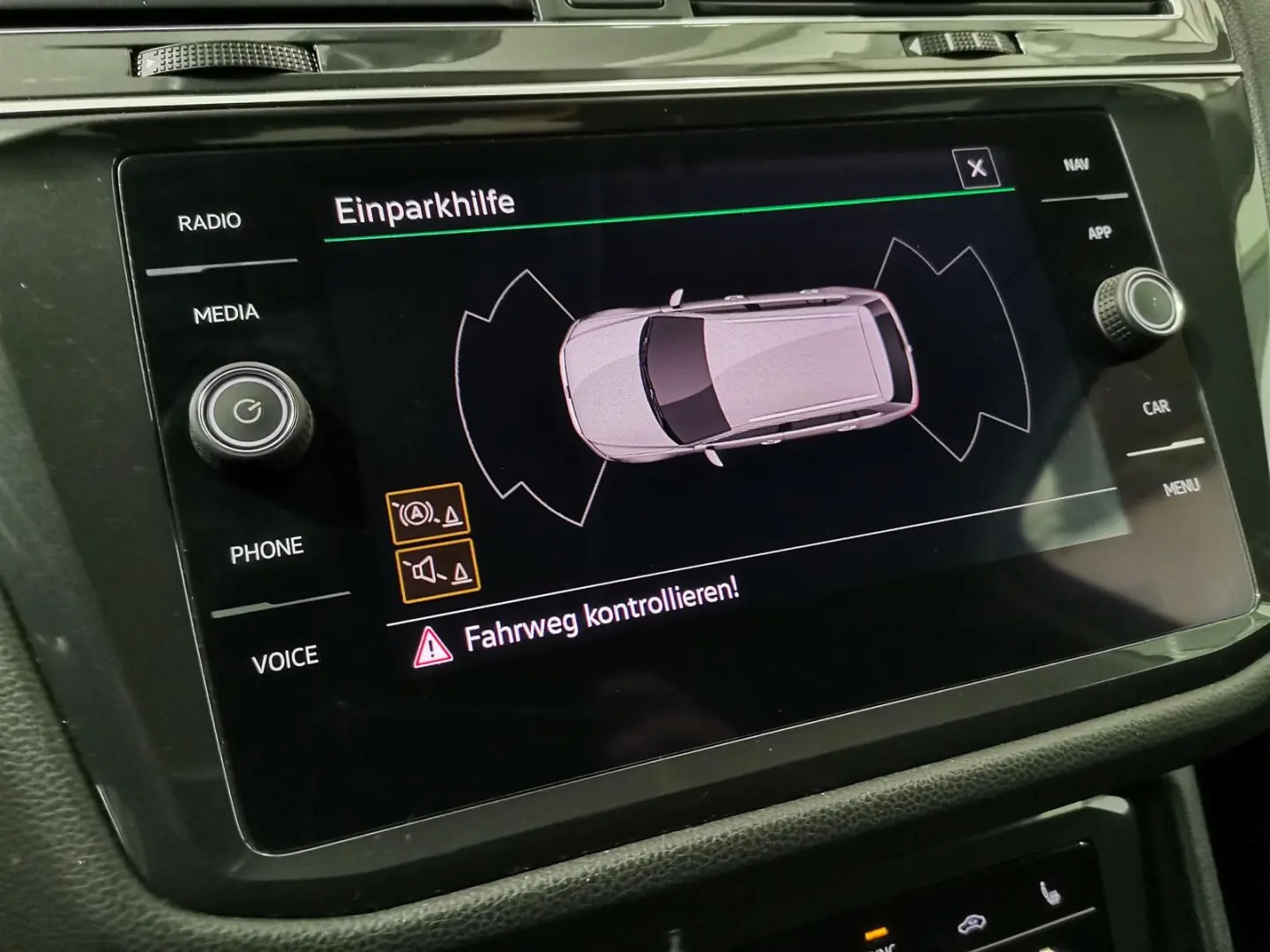 Tiguan Allspace 2.0 TDI Elegance 4Motion AHK|Mat