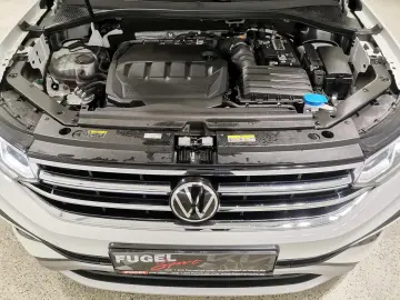 Tiguan Allspace 2.0 TDI Elegance 4Motion AHK|Mat