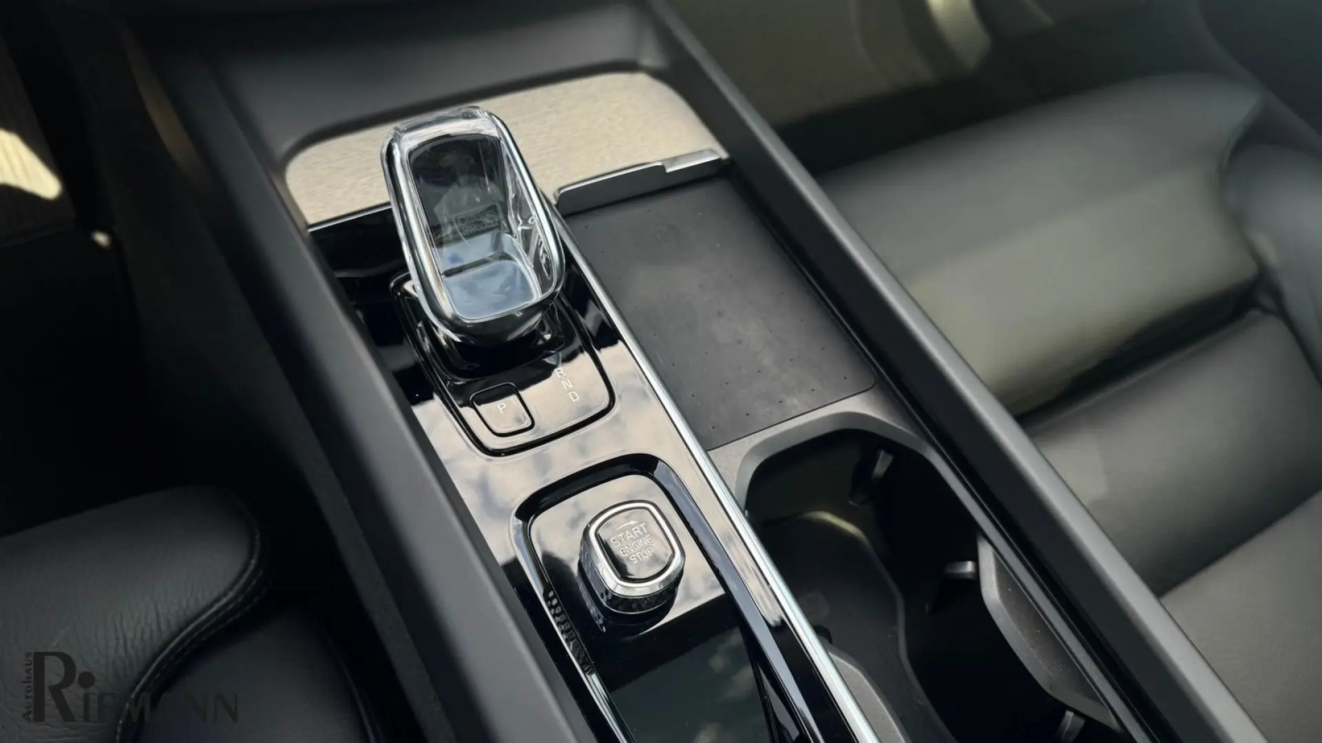 XC60 T8 AWD Inscription   Xenium-Paket