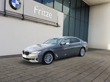 540 d xDrive Luxury Line LASER LEDER NAVI PDC
