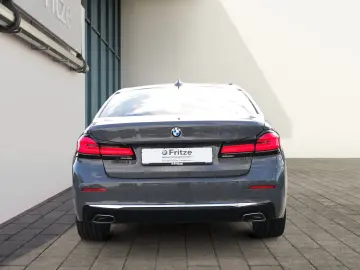 540 d xDrive Luxury Line LASER+LEDER+NAVI+PDC