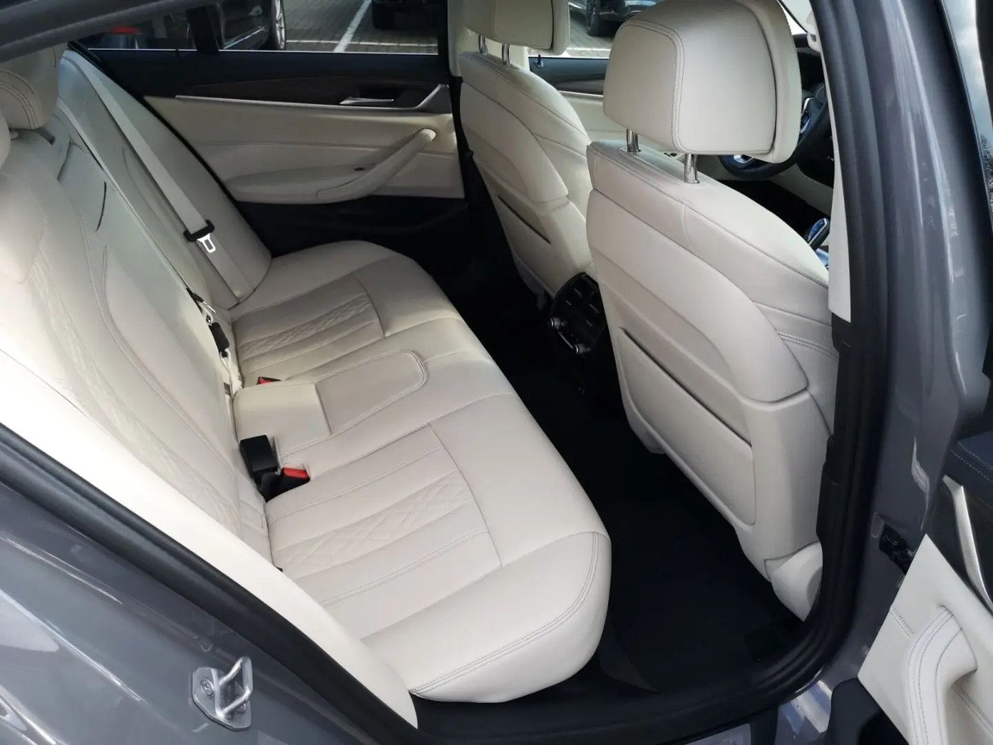 540 d xDrive Luxury Line LASER+LEDER+NAVI+PDC