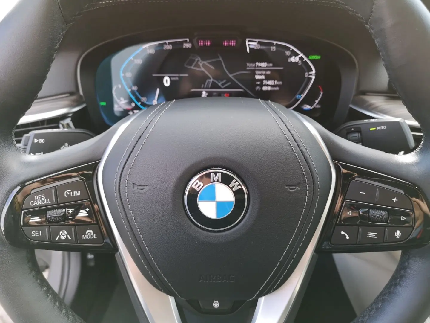 540 d xDrive Luxury Line LASER+LEDER+NAVI+PDC