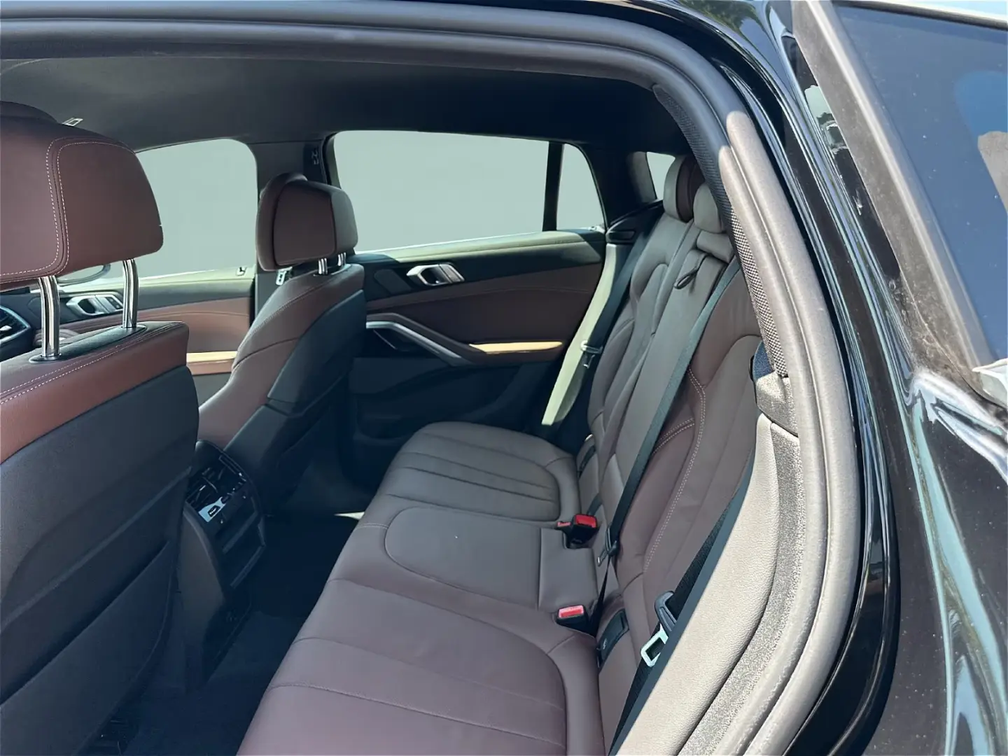 BMW X6 xDrive30d AHK SHZ HUD