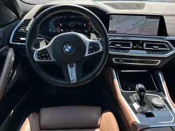 BMW X6 xDrive30d AHK SHZ HUD