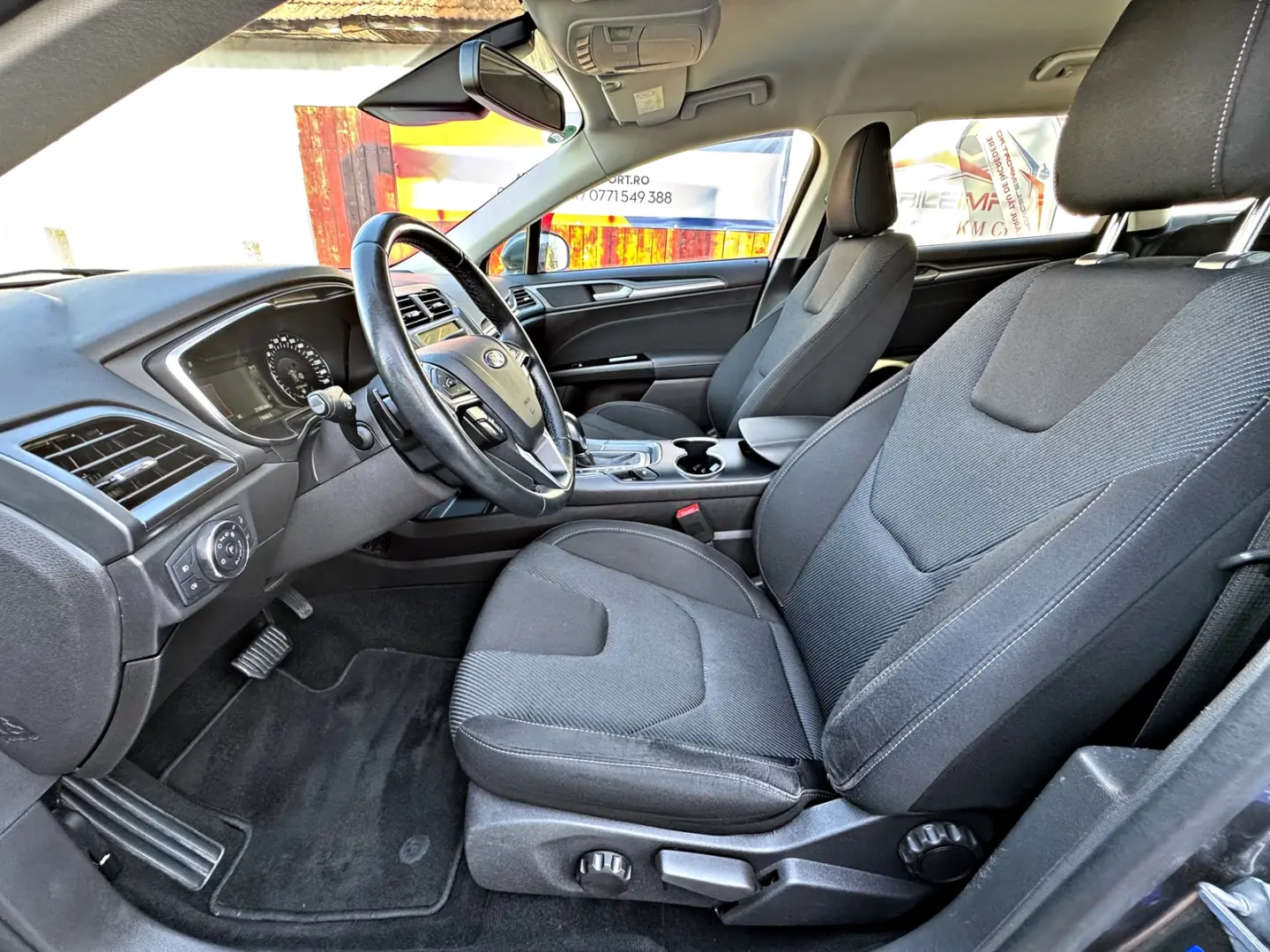 Ford Mondeo 2.0 TDCi Powershift Titanium