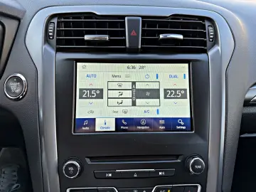 Ford Mondeo 2.0 TDCi Powershift Titanium