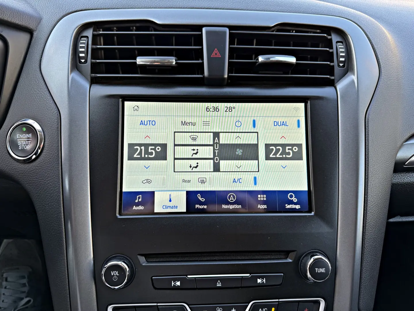 Ford Mondeo 2.0 TDCi Powershift Titanium
