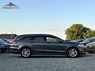 Ford Mondeo 2.0 TDCi Powershift Titanium