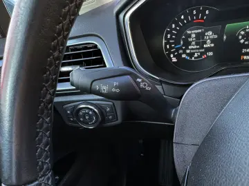 Ford Mondeo 2.0 TDCi Powershift Titanium