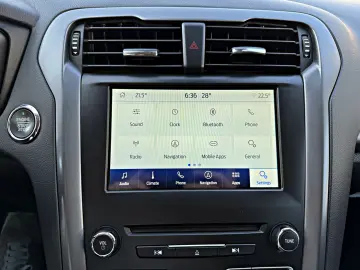 Ford Mondeo 2.0 TDCi Powershift Titanium
