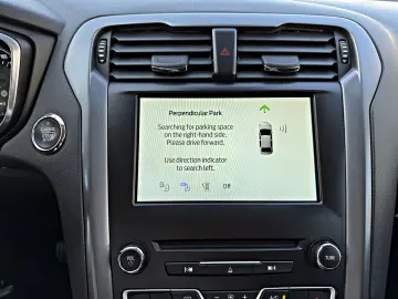 Ford Mondeo 2.0 TDCi Powershift Titanium