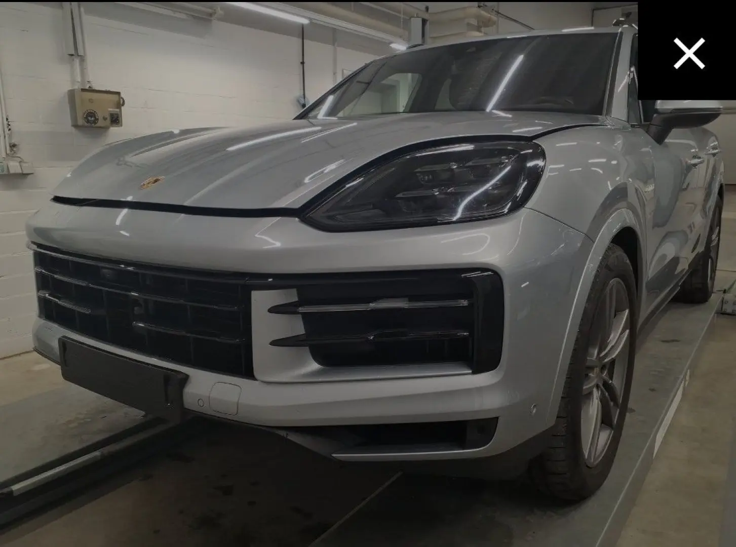 Cayenne E-Hybrid*Luft*AHK*21