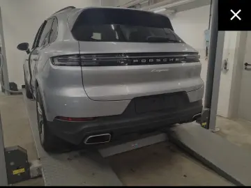 Cayenne E-Hybrid*Luft*AHK*21